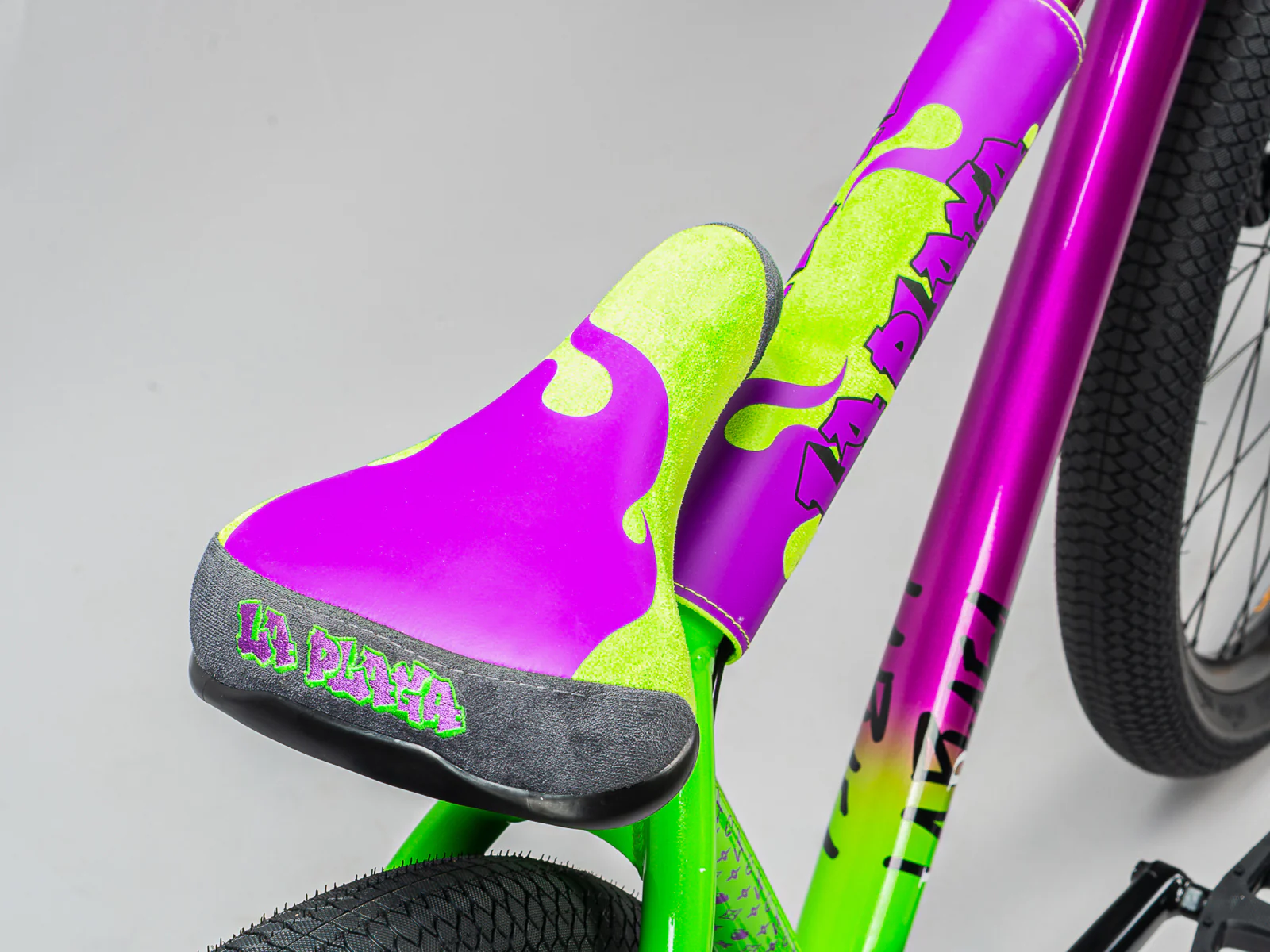 Mafia Bikes La Plaga Bomma Big Wheel BMX Bike - Image 3